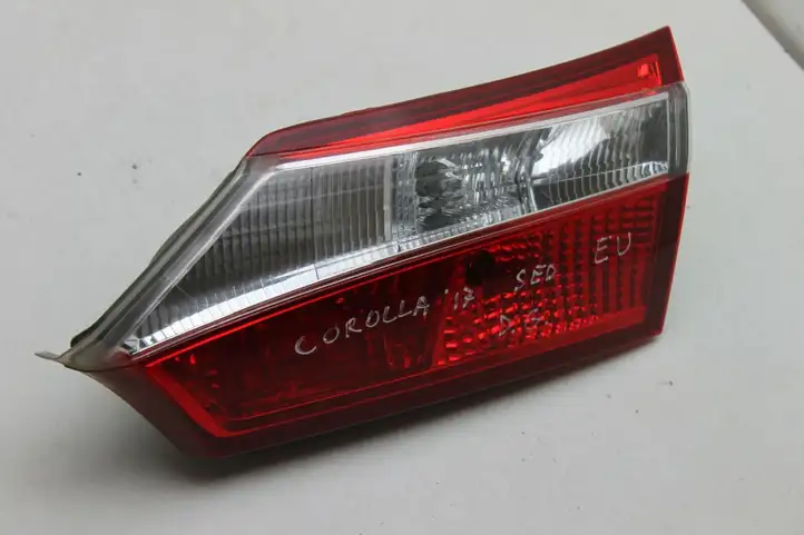 Toyota Corolla E160 E170 (2013 - ) 15800252000 Задний фонарь в кузове — фото 2