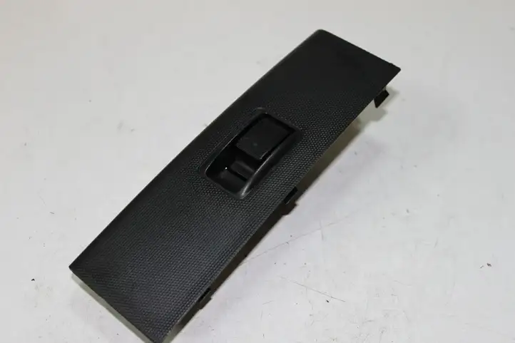 Toyota Corolla Verso E121 (2004 - 2007) 742320F030 Блок кнопок стеклоподъемников — фото 1