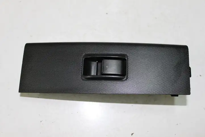 Toyota Corolla Verso E121 (2004 - 2007) 742320F030 Блок кнопок стеклоподъемников — фото 2
