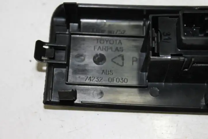 Toyota Corolla Verso E121 (2004 - 2007) 742320F030 Блок кнопок стеклоподъемников — фото 5