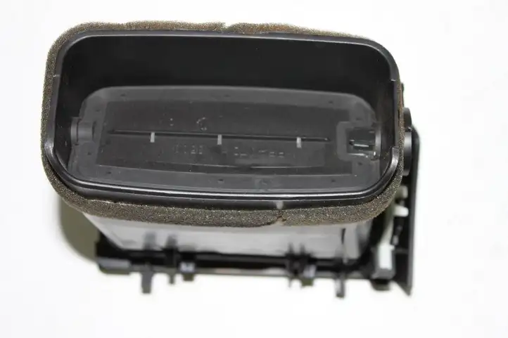 Toyota Avensis T250 (2006 - 2009) 8518 Боковой воздушный дефлектор — фото 6
