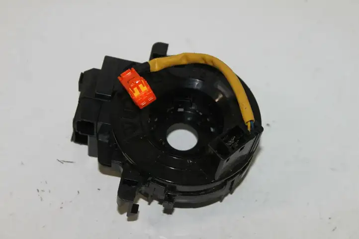 Toyota Yaris (2005 - 2009) Контактное кольцо SRS — фото 1