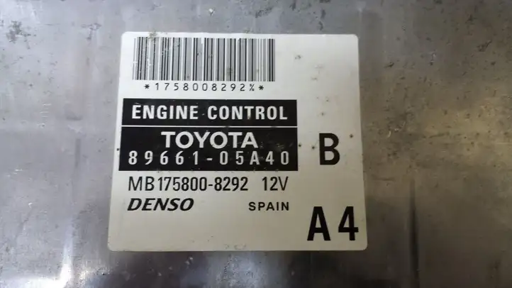 Toyota Avensis T250 (2003 - 2006) 8966105A40 Блок управления двигателем (ЭБУ) — фото 3