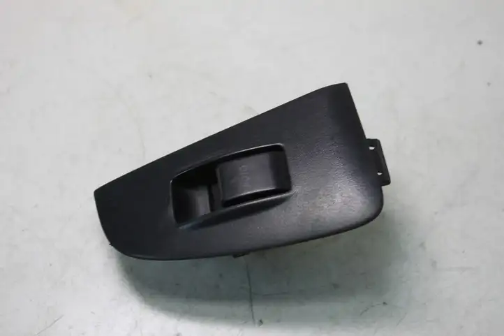 Toyota Avensis T250 (2006 - 2009) 7423105140 Блок кнопок стеклоподъемников — фото 2