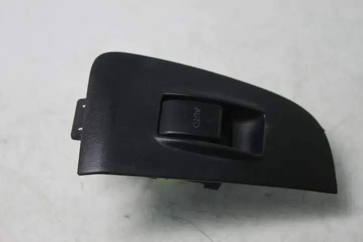 Toyota Avensis T250 (2006 - 2009) 7423105140 Блок кнопок стеклоподъемников — фото 3