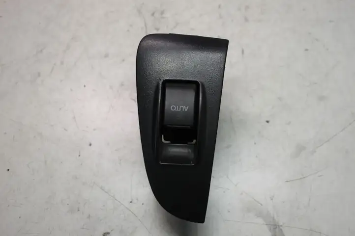 Toyota Avensis T250 (2006 - 2009) 7427205020 Блок кнопок стеклоподъемников — фото 1