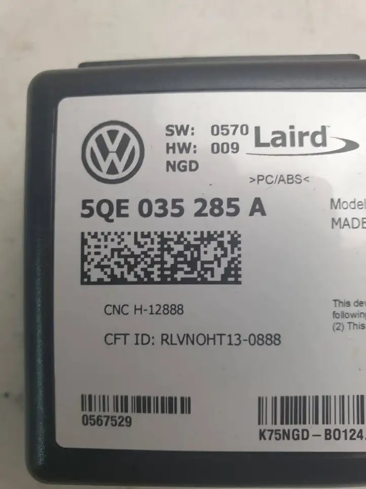 Volkswagen Golf VII (2013 - 2019) 5QE035285A Блок GSM — фото 2