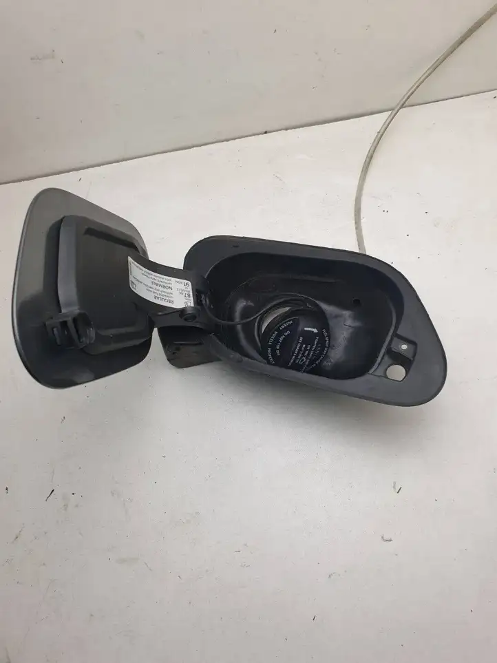 Volkswagen Golf VII (2013 - 2019) 5GM809857K Крышка топливного бака — фото 6