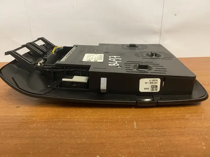 BMW X5 E70 (2006 - 2013) 61319225937 Передняя подсветка — фото 3
