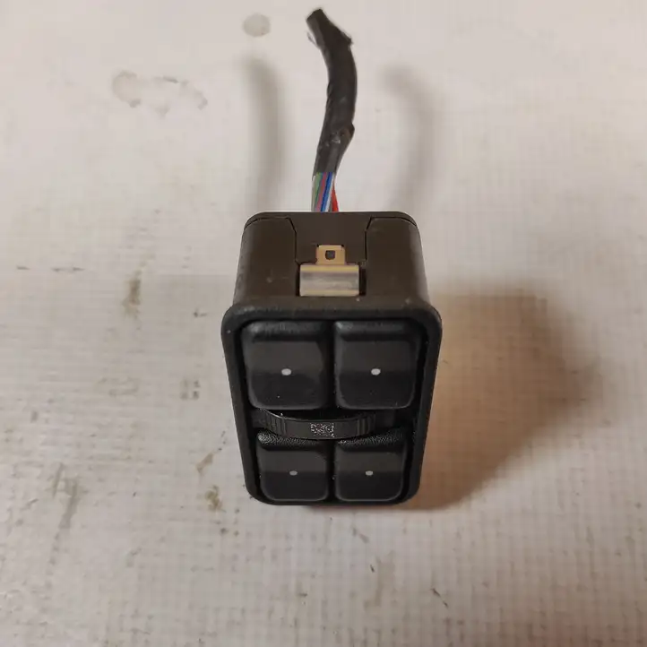 Opel Astra G (1998 - 2004) 90561086 Блок кнопок стеклоподъемников — фото 1