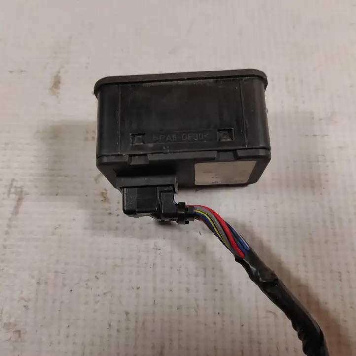 Opel Astra G (1998 - 2004) 90561086 Блок кнопок стеклоподъемников — фото 3