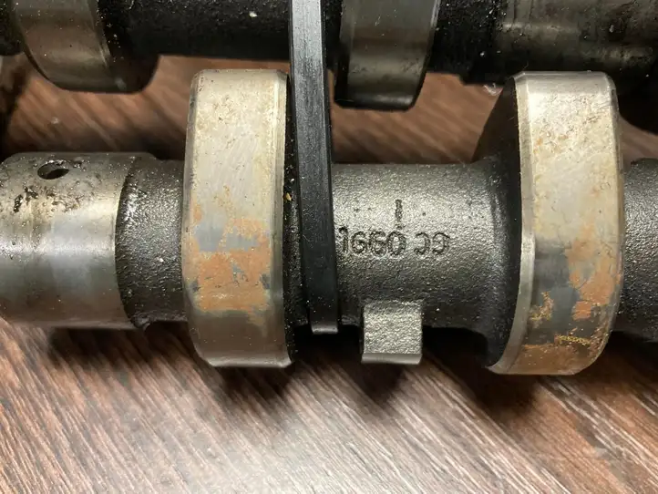 Mercedes-Benz Sprinter W901 W902 W903 W904 (1995 - 2007) R6120510001 Распределительный вал двигателя — фото 12