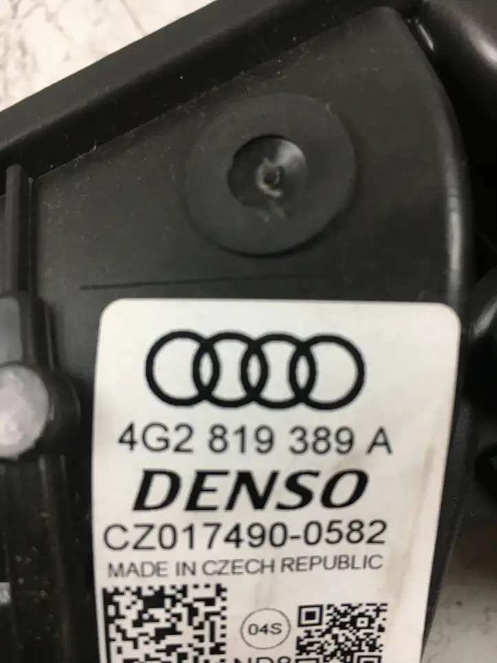 Audi A6 C7 (2014 - 2018) 4G2819389A Воздуховоды системы отопления/климатики — фото 2