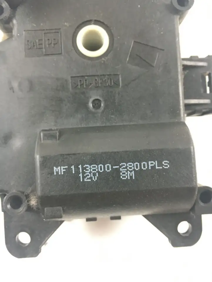 Toyota Avensis T270 (2009 - 2012) MF1138002800 Двигатель задвижки потока воздуха — фото 2