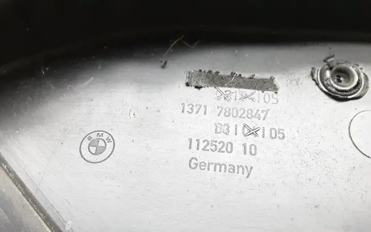 BMW 5 F10 F11 (2009 - 2016) 7802847 Крышка двигателя декоративная — фото 3