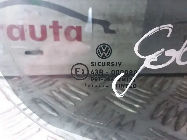 Volkswagen Golf IV (1998 - 2005) Форточка двери — фото 2