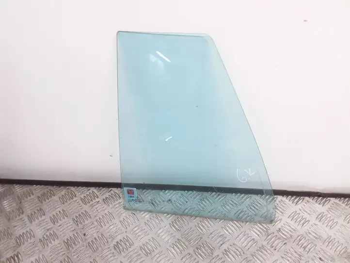 Mercedes-Benz E W210 (1995 - 2002)   Маленькое стекло 