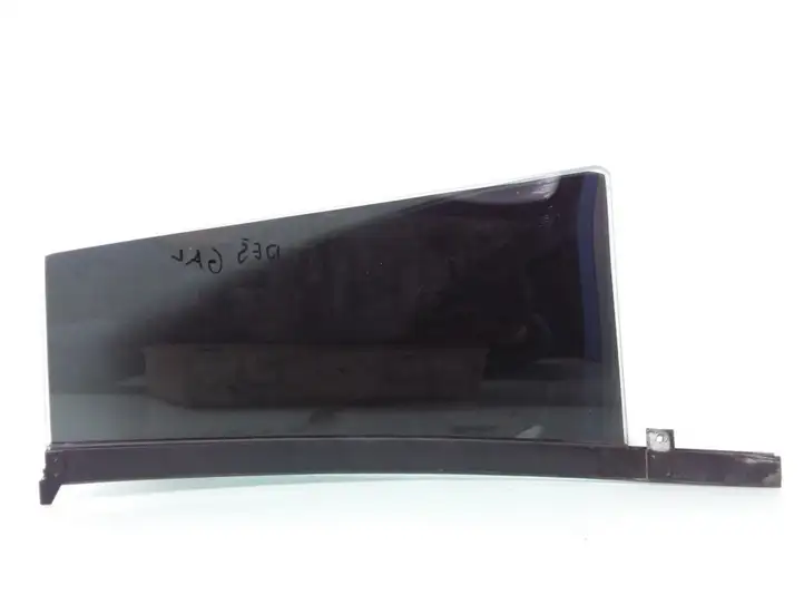 Skoda Octavia Mk1 (1U) (1996 - 2004)   Маленькое стекло 