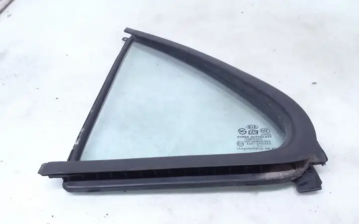 Kia Sorento (2002 - 2006)  AS2 Маленькое стекло 