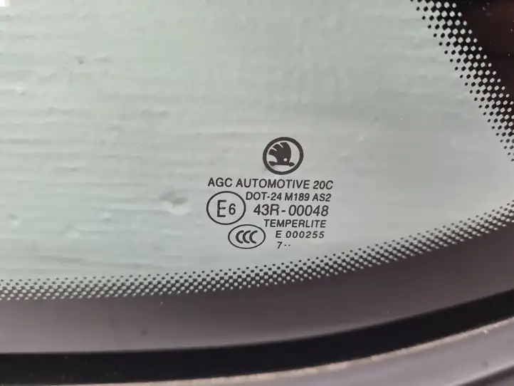 Skoda Fabia Mk3 (NJ) (2015 - 2021) 6V9845297 Заднее боковое стекло — фото 2