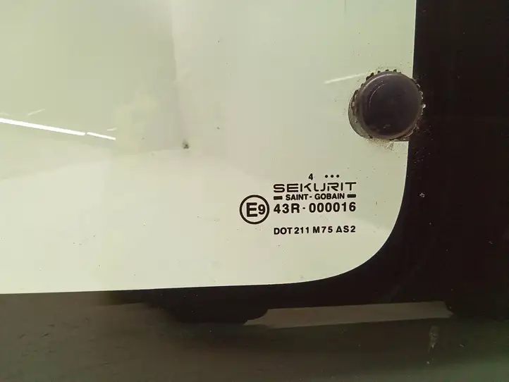 Citroen Berlingo (2003 - 2007) 43R000016 Заднее боковое стекло — фото 2
