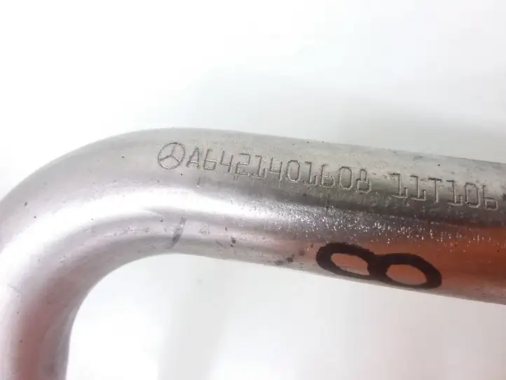 Mercedes-Benz E A207   A6421401608 EGR трубка (трубки)/ шланг (шланги)