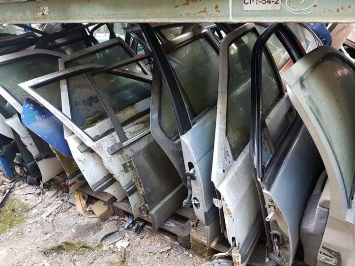 Renault Laguna I Priekinės durys