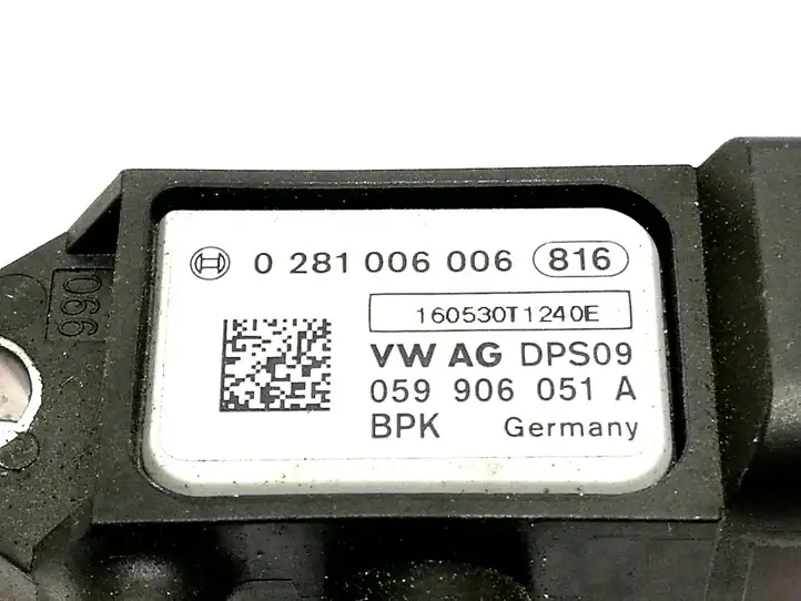 Audi A5 8T 8F (2007 - 2011) 059906051A Датчик давления выхлопных газов — фото 4