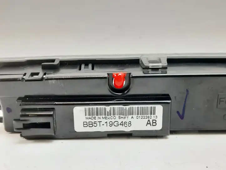 Ford Explorer   BB5T19G468 Экран сенсорного экрана парковки PDC