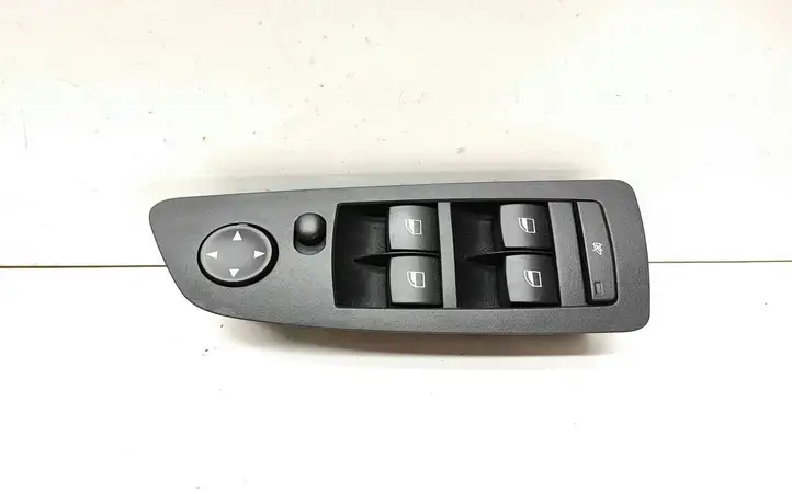 BMW 1 E81 E87 (2004 - 2011) 9155496 Кнопка стеклоподъемников — фото 1