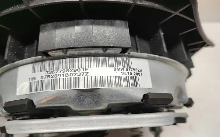 BMW 3 E90 E91 (2005 - 2012) 6779829 Подушка безопасности руля — фото 3