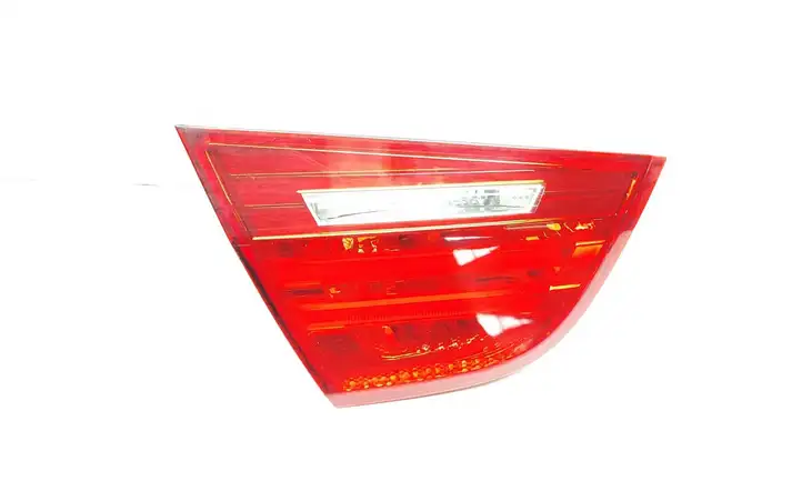 BMW 3 E90 E91 (2005 - 2012) 7289427 Задний фонарь в крышке багажника — фото 1