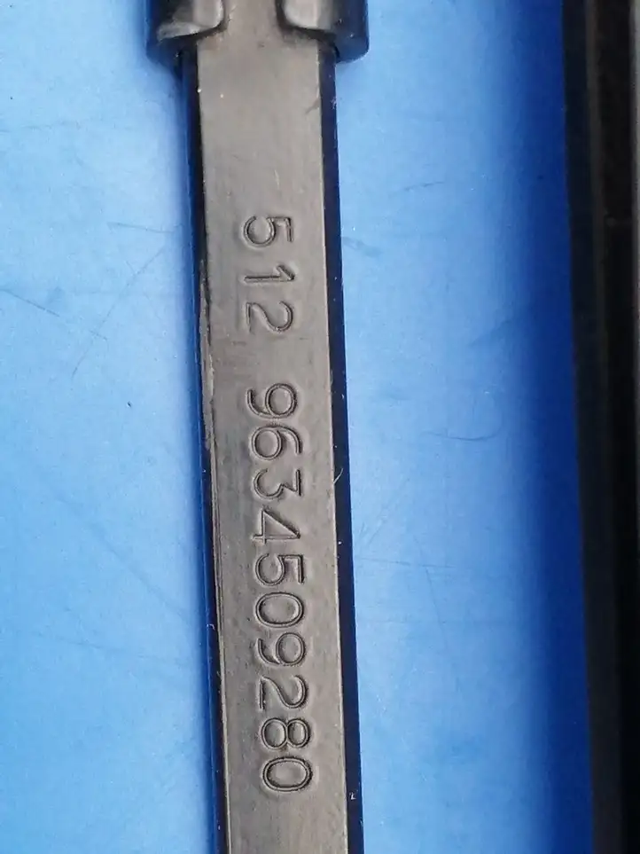 Peugeot 307 CC (2001 - 2005) 5129634509280 Рычаг стеклоочистителя — фото 2