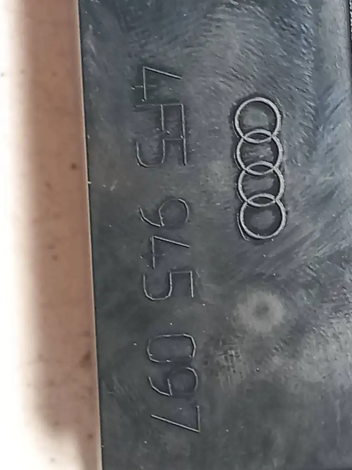 Audi A6 S6 C6 4F (2008 - 2011) 4F5945097 Дополнительный стоп фонарь — фото 2
