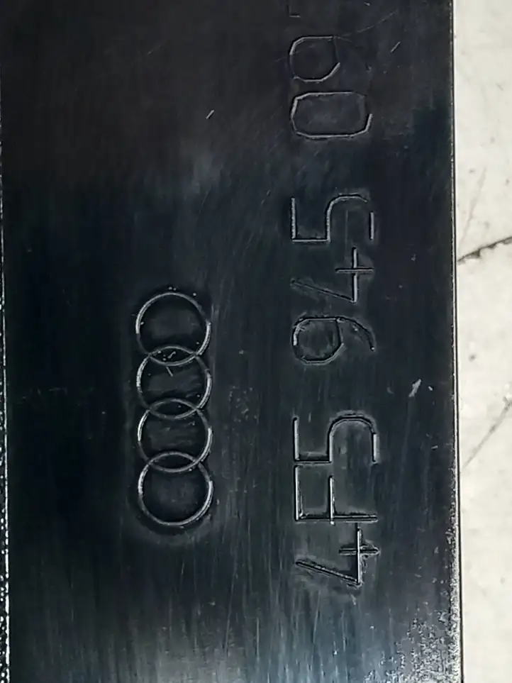 Audi A6 S6 C6 4F (2008 - 2011) 4F5945097 Дополнительный стоп фонарь — фото 3