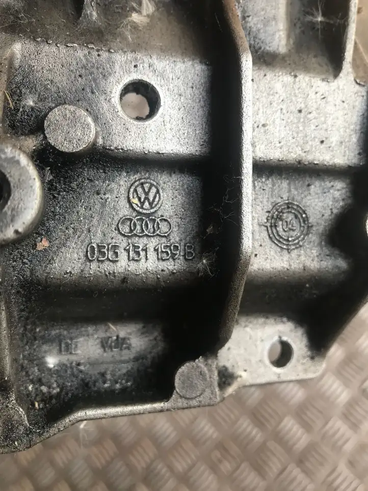 Audi A4 S4 B7 8E 8H (2004 - 2009) 03G131159B Кронштейн двигателя — фото 2