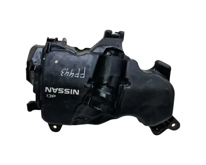 Nissan Juke I F15 (2010 - 2018) 175753VD0A Крышка двигателя декоративная — фото 1