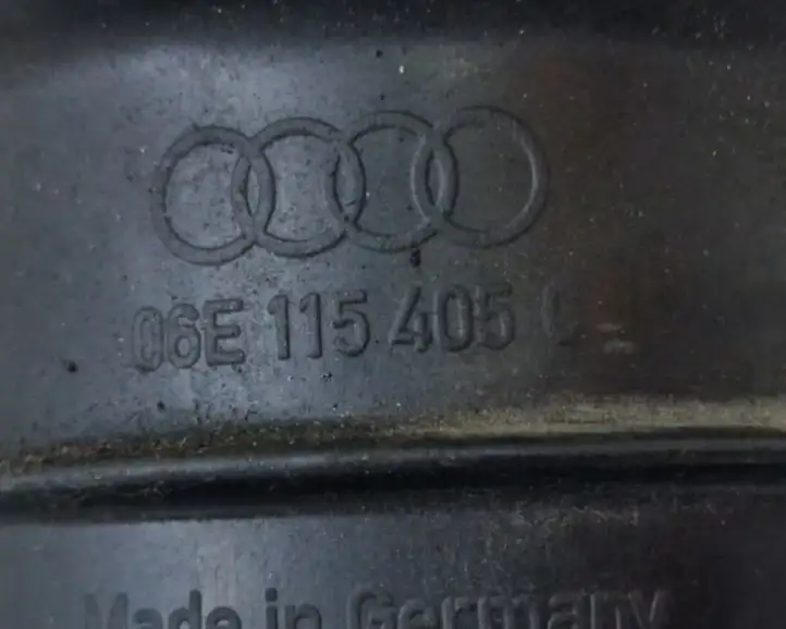 Audi A6 C7 (2011 - 2014) 06E115405C Кронштейн масляного фильтра — фото 7