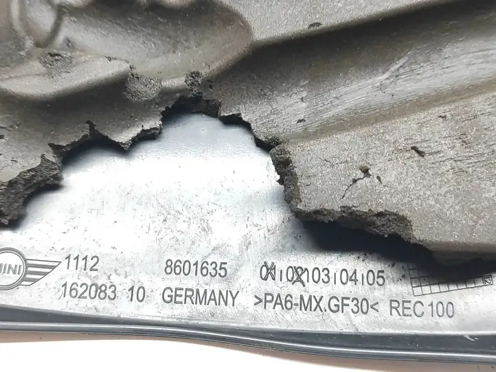 Mini One Cooper F56 F55 (2012 - 2022) 8601635 Крышка двигателя декоративная — фото 3