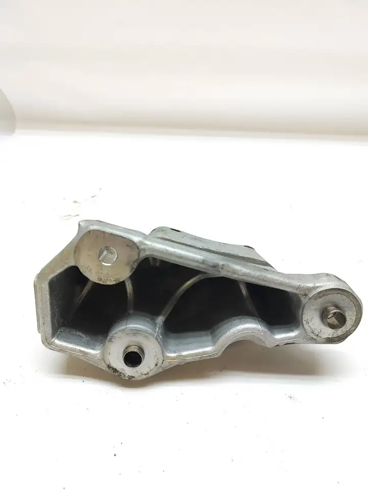 Mini One Cooper F56 F55 (2012 - 2022) 8511299 Кронштейн двигателя — фото 4