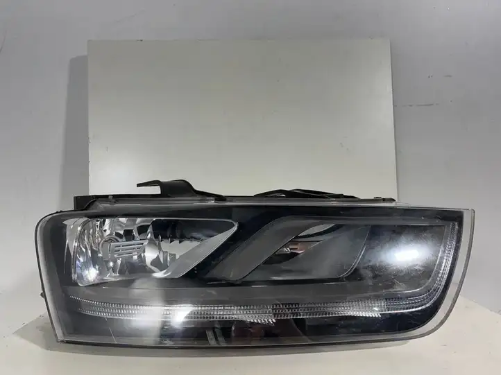 Audi Q3 8U (2011 - 2014) 8U0941004M Передняя фара — фото 3