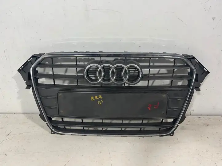 Audi A4 S4 B8 8K (2011 - 2015) 8K0853651E Передняя решетка — фото 1