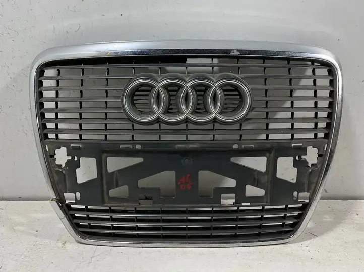 Audi A6 S6 C6 4F (2004 - 2008) 4F0853651 Передняя решетка — фото 1