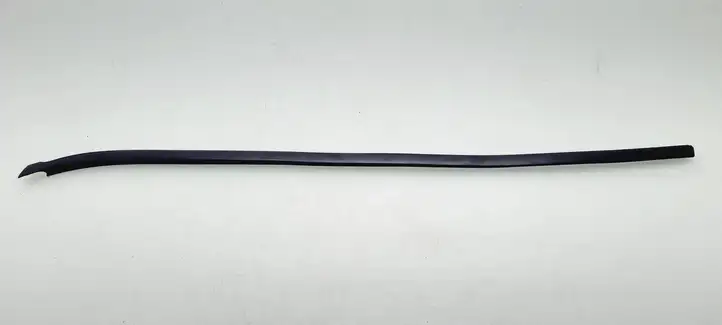 Volkswagen Touareg I (2002 - 2010) 7L6854328 Накладка стоек лобового стекла — фото 1