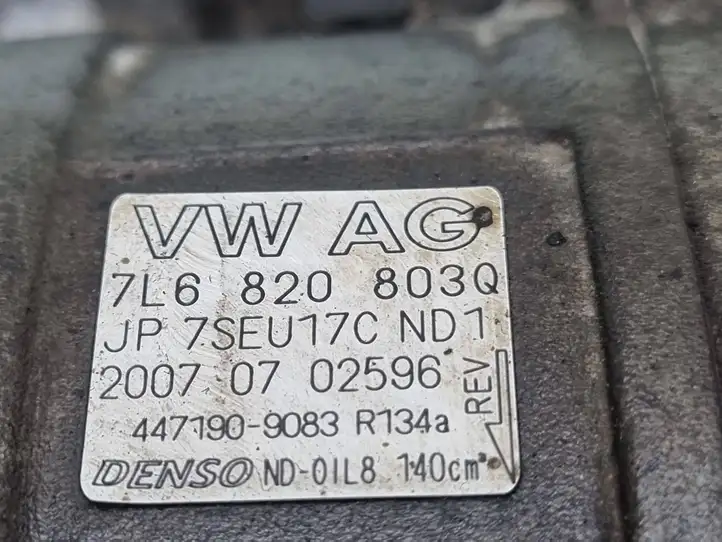 Volkswagen Touareg I (2002 - 2010) 7L6820803Q Компрессор (насос) кондиционера воздуха — фото 2