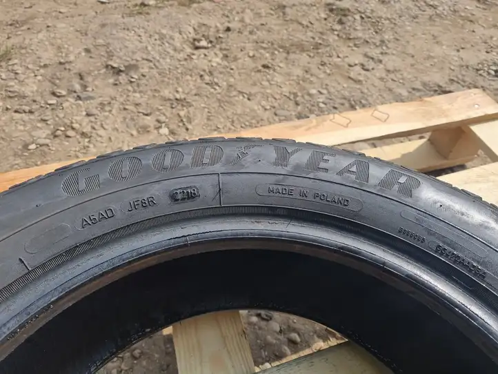 Fiat Fiorino (2008 - 2014) GOODYEAR Зимняя шина C R15 — фото 2