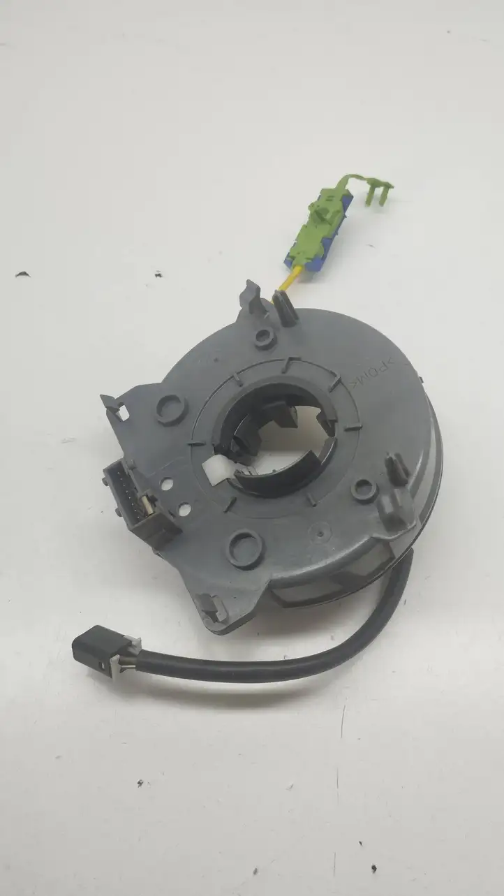 Opel Zafira B (2003 - 2006) 24436920 Контактное кольцо SRS — фото 2