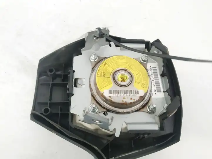 Mazda 5 (2005 - 2010) C23557K00 Подушка безопасности руля — фото 2