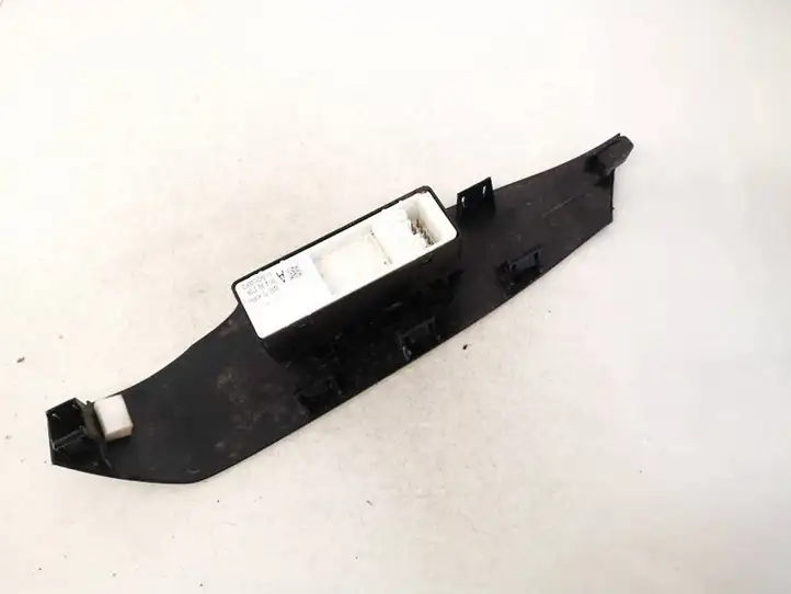 Mazda 6 (2012 - 2015) gkl166370a Кнопка стеклоподъемников — фото 2