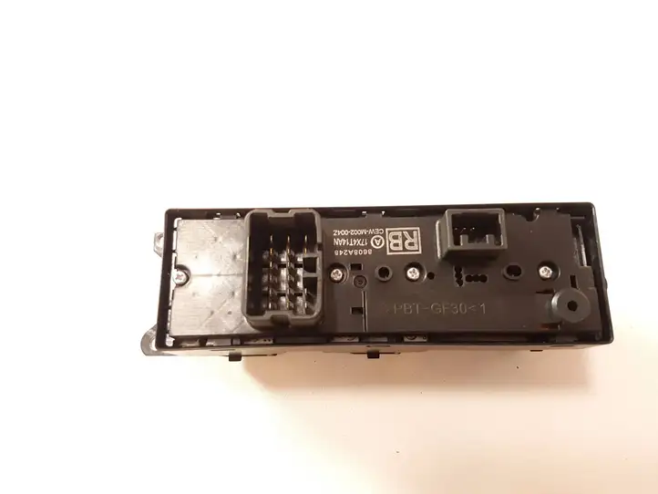 Mitsubishi Outlander (2014 - 2016) 8608A248 Кнопка стеклоподъемников — фото 2